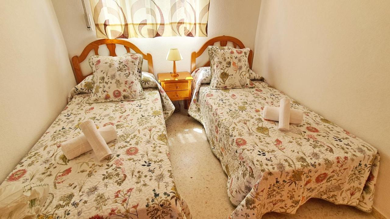 Jardines Gandia- Solo Familias Appartement Playa de Gandia Buitenkant foto