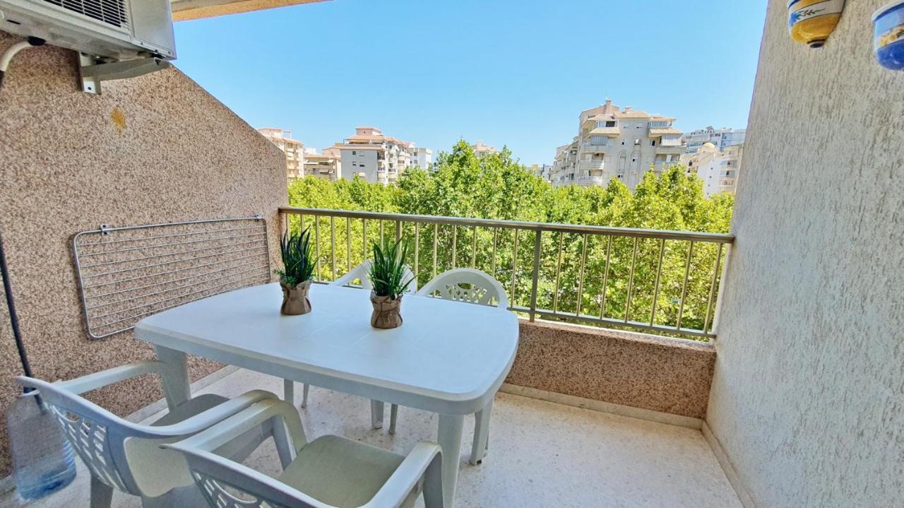 Jardines Gandia- Solo Familias Appartement Playa de Gandia Buitenkant foto