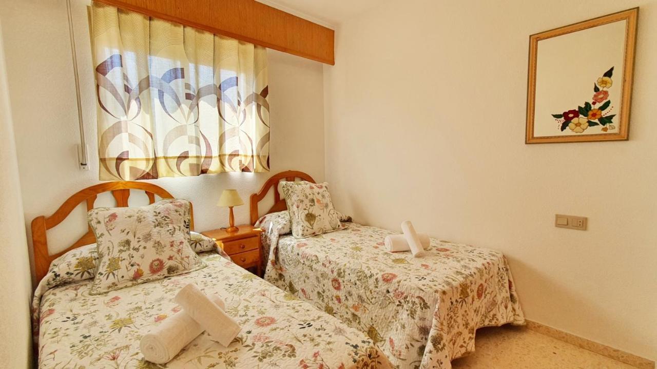 Jardines Gandia- Solo Familias Appartement Playa de Gandia Buitenkant foto