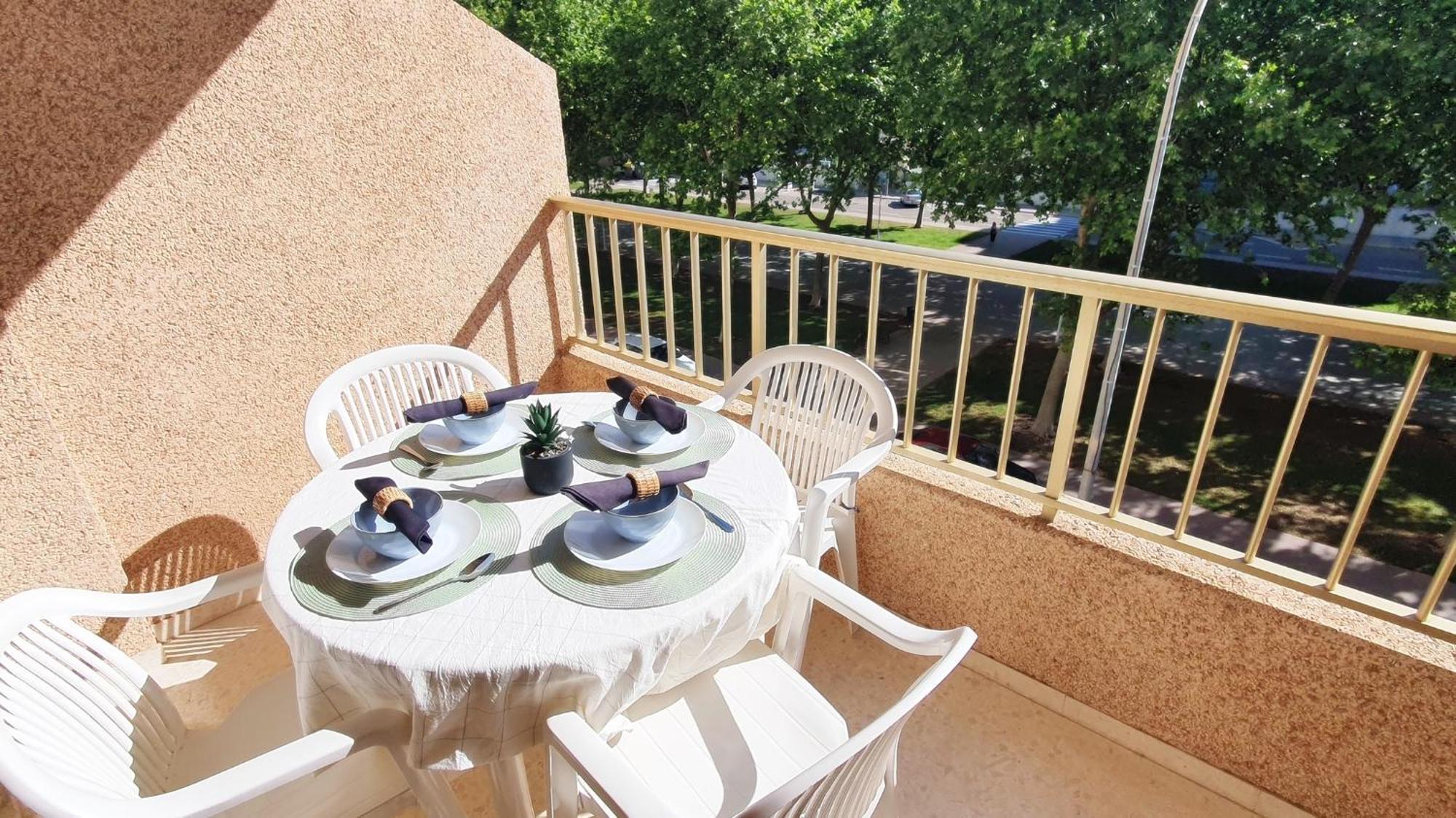 Jardines Gandia- Solo Familias Appartement Playa de Gandia Buitenkant foto
