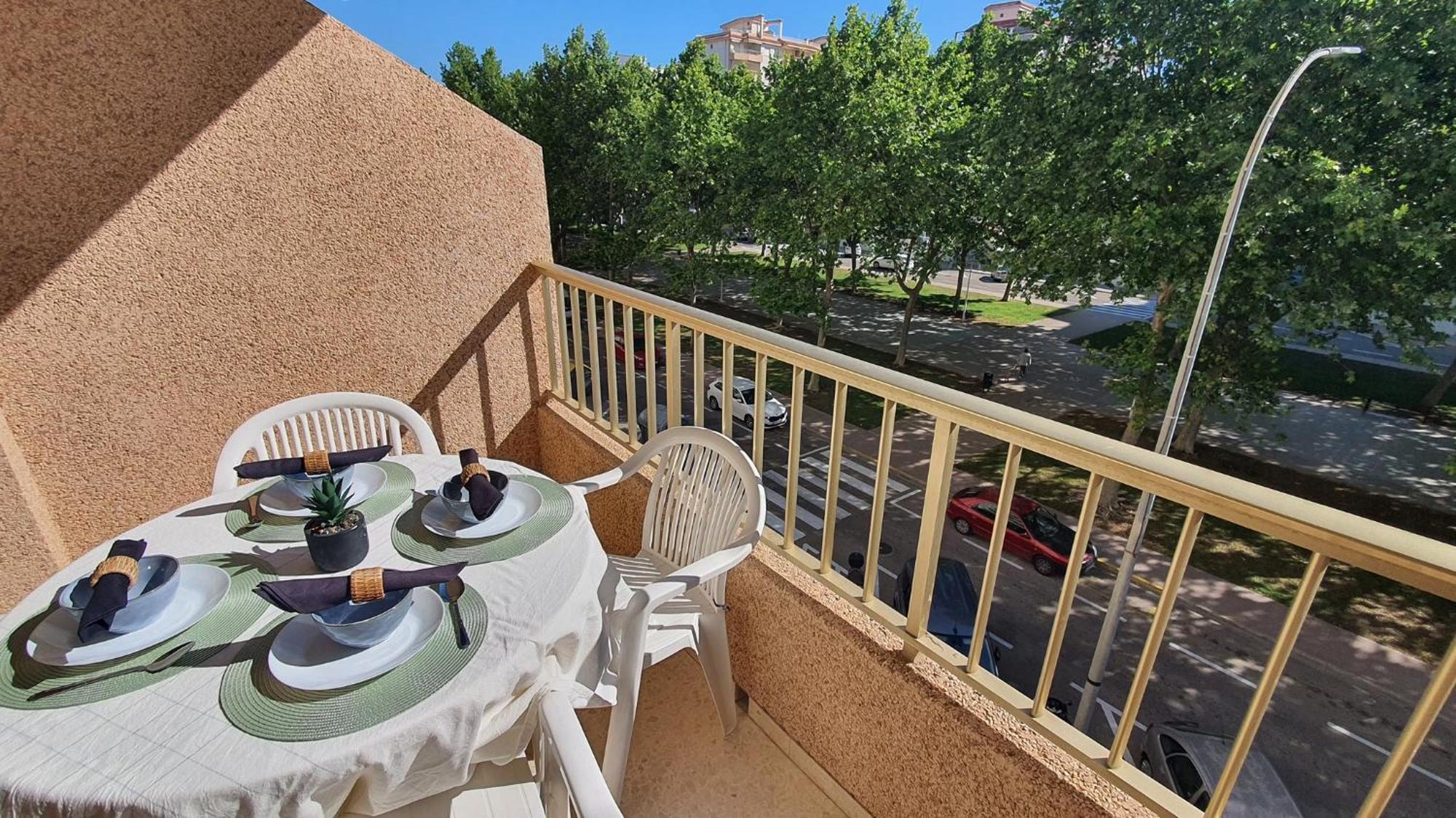 Jardines Gandia- Solo Familias Appartement Playa de Gandia Buitenkant foto